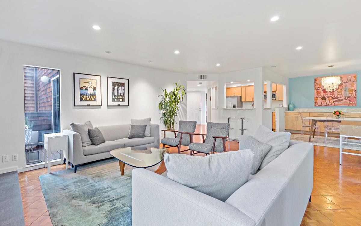 41 Peter Coutts Interior Living Room